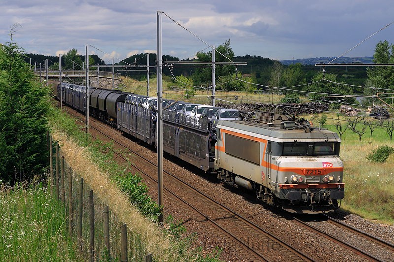 BB 7215(1).JPG
